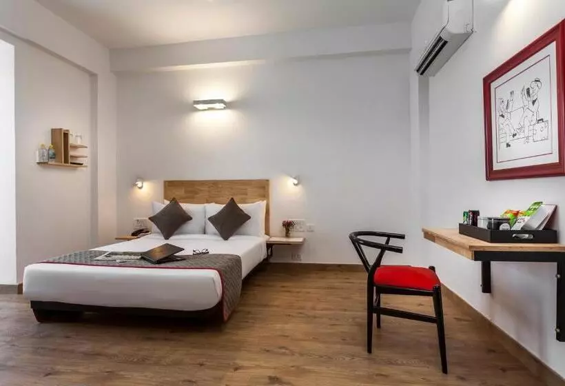 ホテル Super Townhouse Sector 51 Noida Near Iskcon Temple Noida