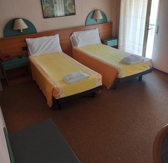 בית מלון כפרי Verona