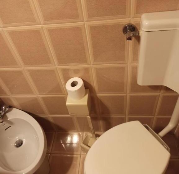 בית מלון כפרי Verona