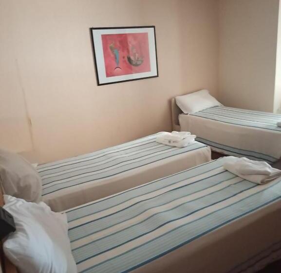 בית מלון כפרי Verona