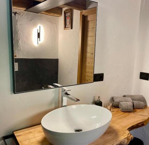 ペンション La Famille D Evian