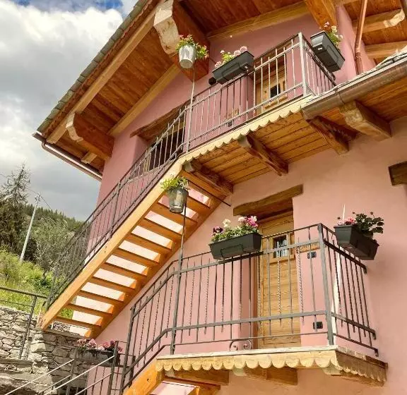 Majatalo La Famille D Evian