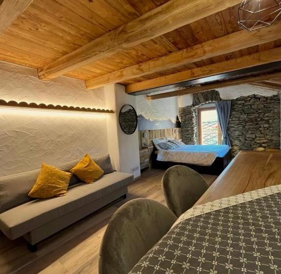 ペンション La Famille D Evian