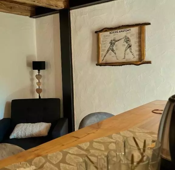 Majatalo La Famille D Evian