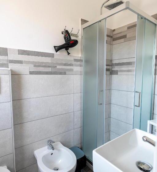 פנסיון Prestige House 9