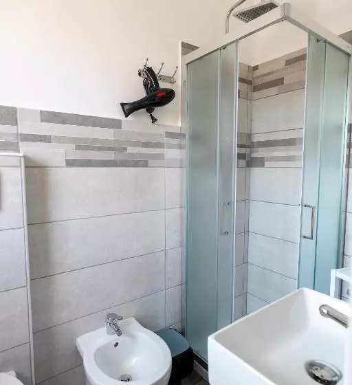 Majatalo Prestige House 9