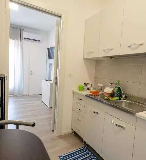 Majatalo Prestige House 9