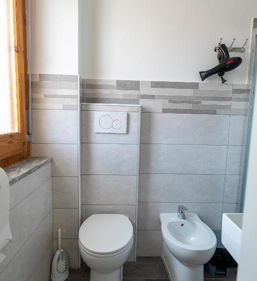 פנסיון Prestige House 9