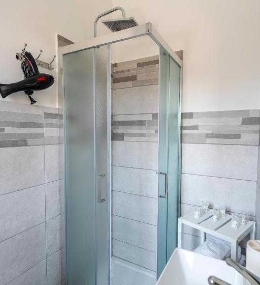 פנסיון Prestige House 9