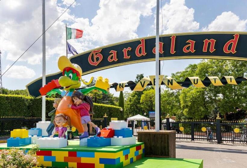 پانسیون Suite A Due Passi Da Gardaland