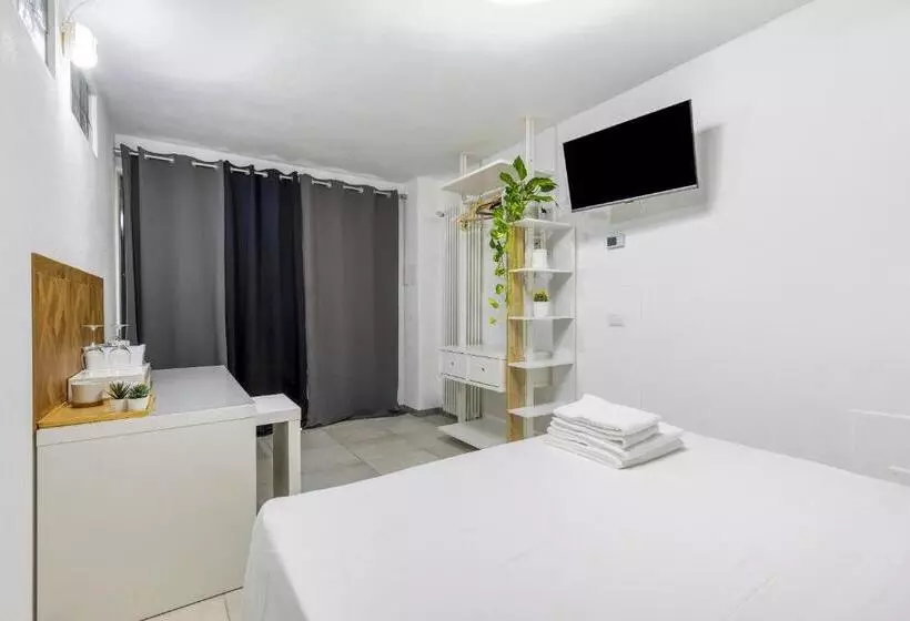 ペンション Suite A Due Passi Da Gardaland