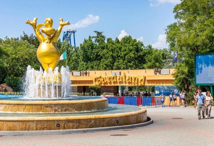 پانسیون Suite A Due Passi Da Gardaland