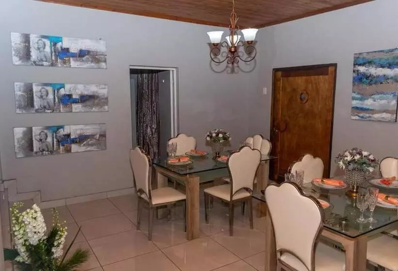 Majatalo Thandi S Guest House