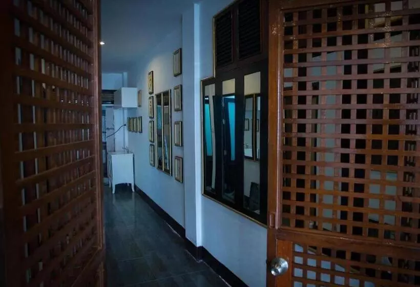 استراحتگاه Krabi Home