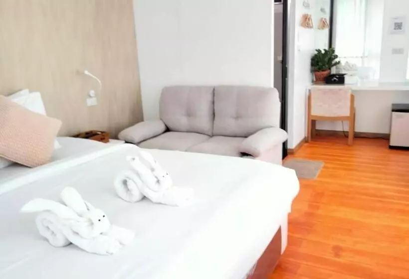 استراحتگاه Krabi Home