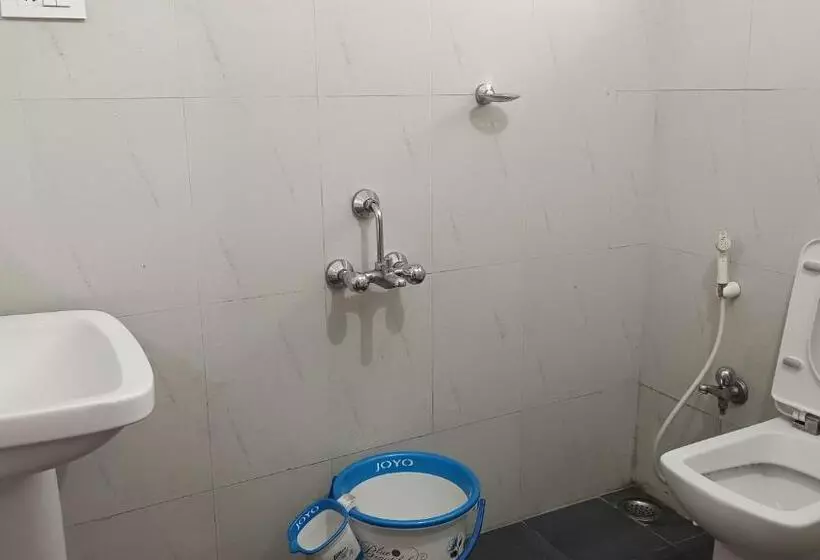 Aamiaismajoitus (B&B) Abbu Royal Palace Cottage