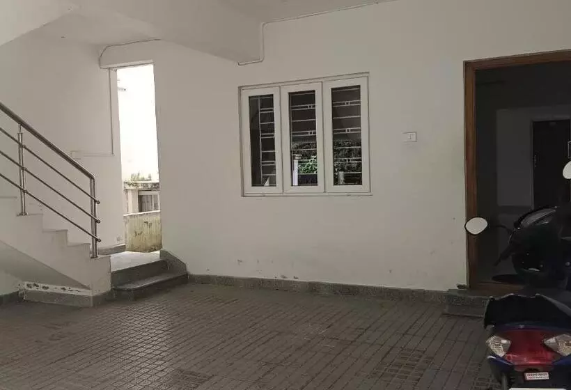 Aamiaismajoitus (B&B) Abbu Royal Palace Cottage