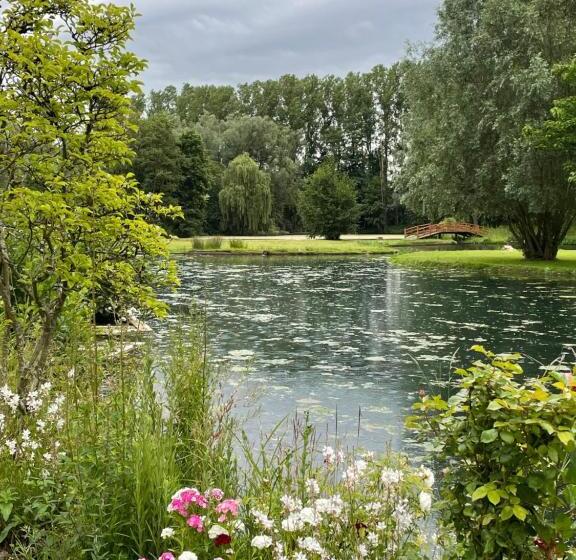 Bed and Breakfast Chambre D Hotes 2 à La Campagne Dans Un Cadre Verdoyant