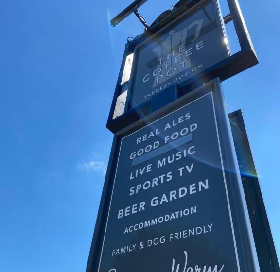 ベッドアンドブレックファースト Coffee Pot Yardley Gobion