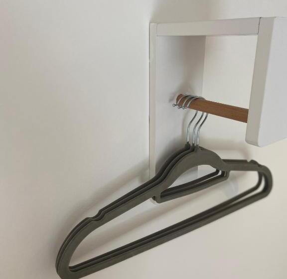 ベッドアンドブレックファースト Coffee Pot Yardley Gobion