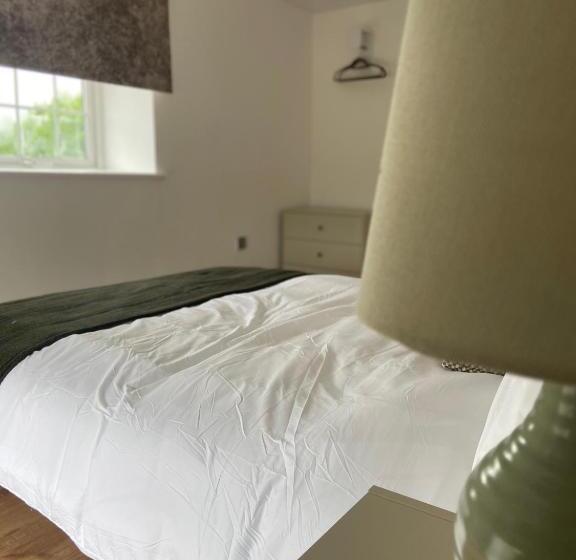 ベッドアンドブレックファースト Coffee Pot Yardley Gobion