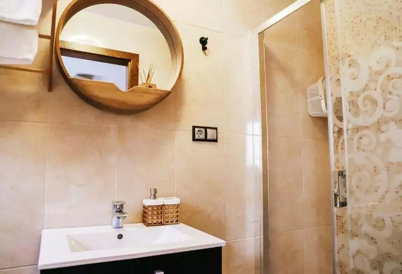 Aamiaismajoitus (B&B) Finca Locura