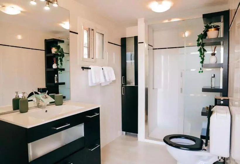 Aamiaismajoitus (B&B) Finca Locura