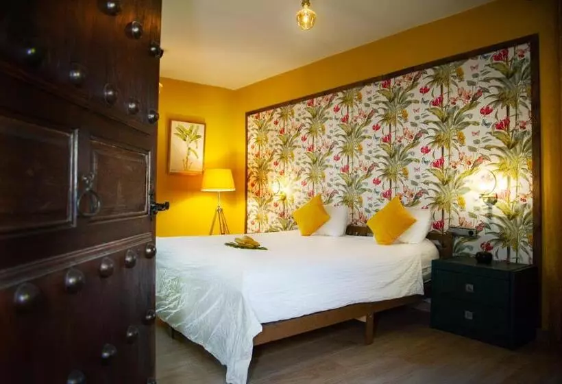 Aamiaismajoitus (B&B) Finca Locura