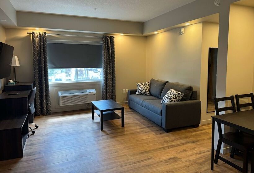 Отель Baymont By Wyndham West Edmonton