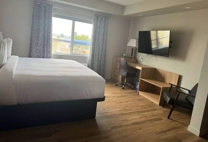 هتل Baymont By Wyndham West Edmonton