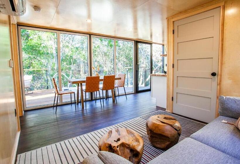 호텔 Live Oak Lodge