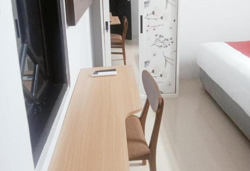 Hotel Reddoorz Syariah Near Unimus Semarang