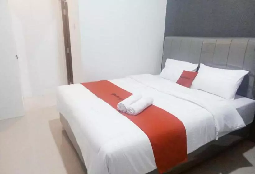 ホテル Reddoorz Syariah Near Unimus Semarang