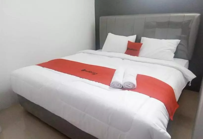 ホテル Reddoorz Syariah Near Unimus Semarang