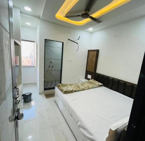 호텔 Shree Shyam Sharnam