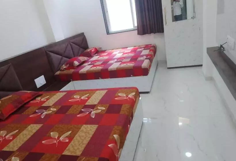 Hotelli Shree Shyam Sharnam