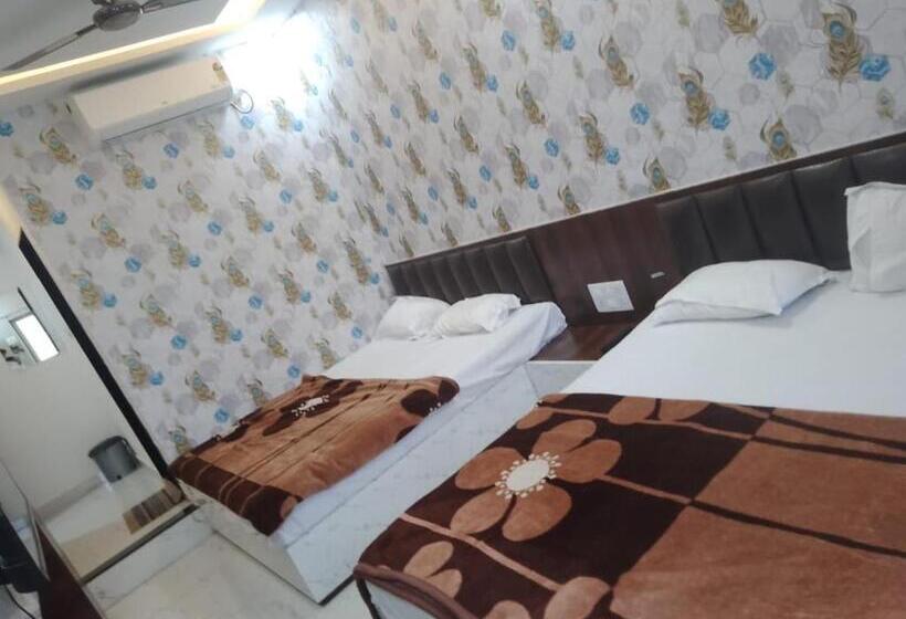 호텔 Shree Shyam Sharnam