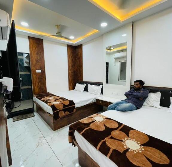 호텔 Shree Shyam Sharnam