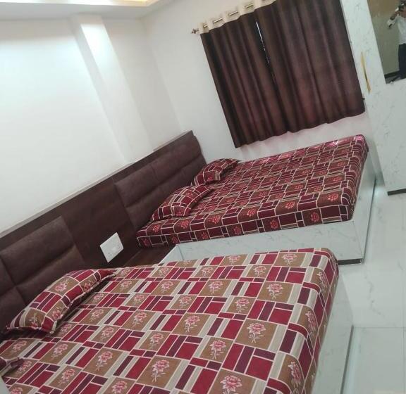 호텔 Shree Shyam Sharnam