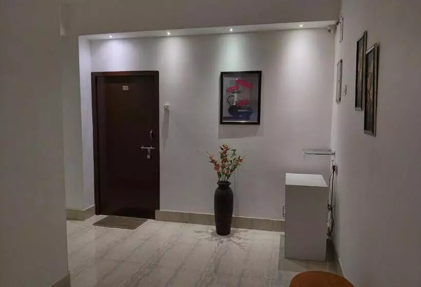 Hotelli The Executive Inn