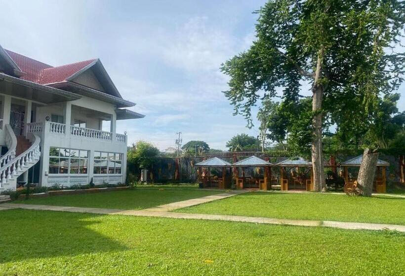 Llanes Bancolita S Resort   Taal Lakeview Resort Balete