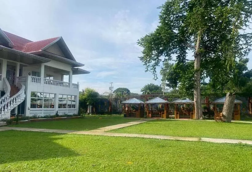 Llanes Bancolita S Resort   Taal Lakeview Resort Balete