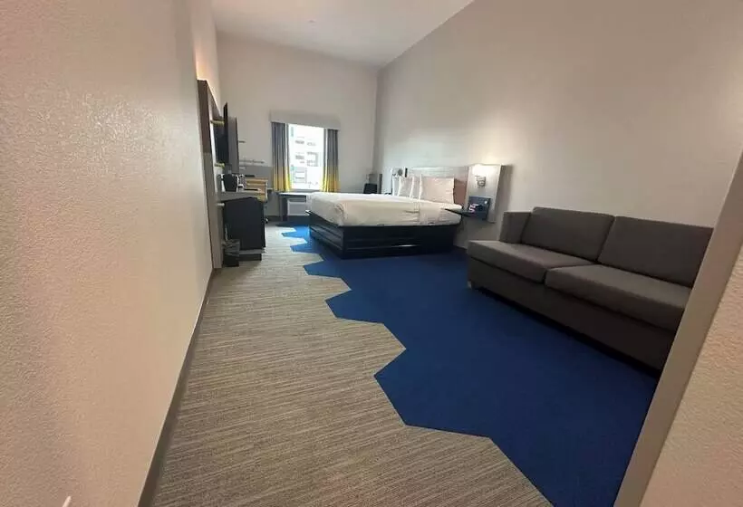Microtel Inn & Suites By Wyndham Amarillo West