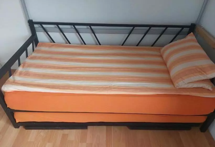 Majatalo Chambre D Hôte Pour 2 Adultes Avec 2 Enfants Dans Maison Totalement équipée