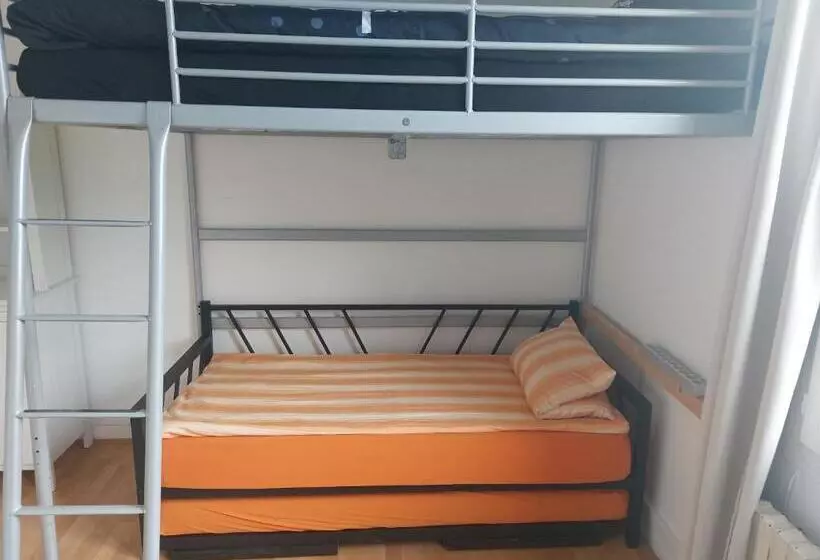 Majatalo Chambre D Hôte Pour 2 Adultes Avec 2 Enfants Dans Maison Totalement équipée