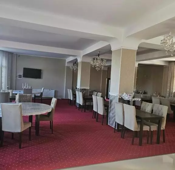 Majatalo Crasmontana Konak