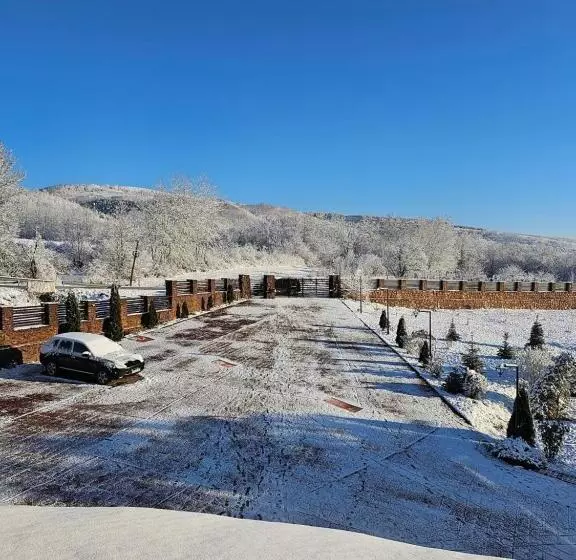 Majatalo Crasmontana Konak