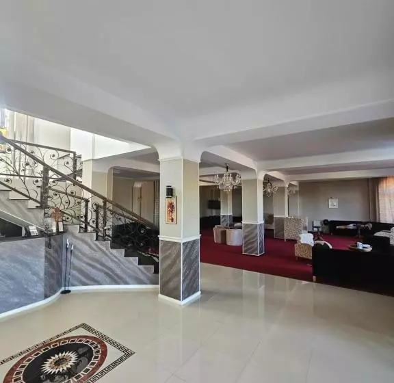 Majatalo Crasmontana Konak