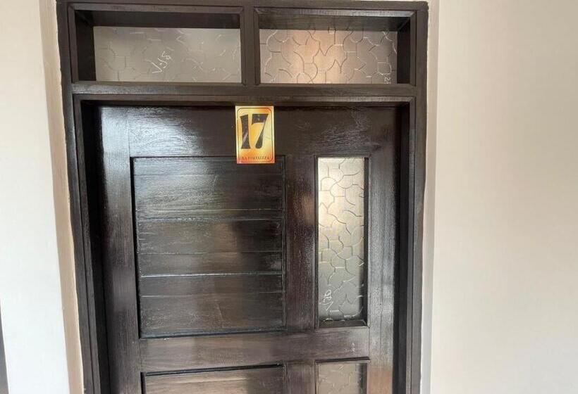 پانسیون Hostal La Fortaleza