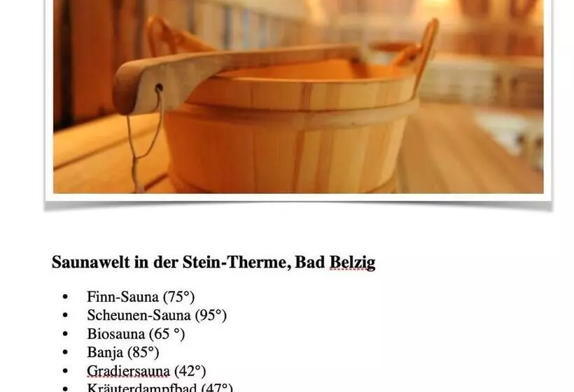 Majatalo Schlamau19   Unterm Nussbaum